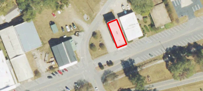 170 Main St
