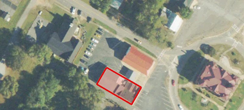 210 Courthouse Sq