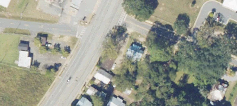 102 College St