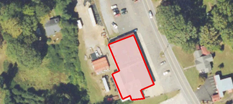 820 Main St