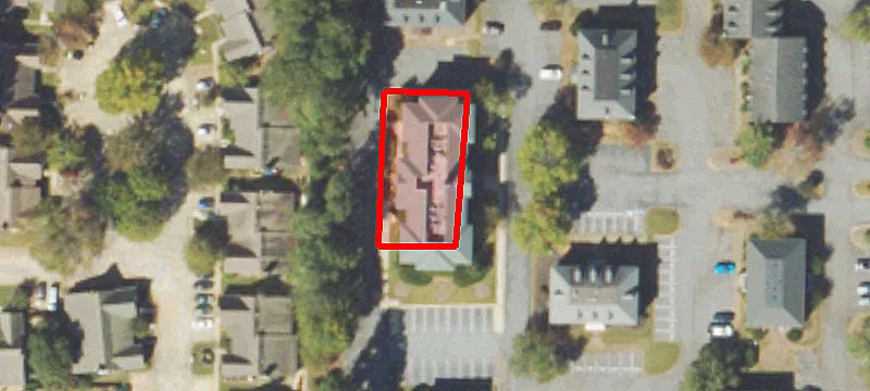 10892 Crabapple Rd