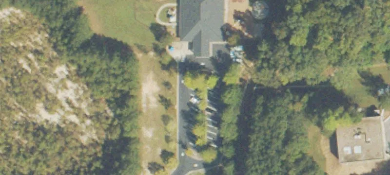 7585 Thoreau Cir