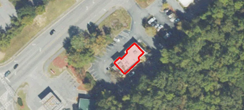 975 Crosstown Dr
