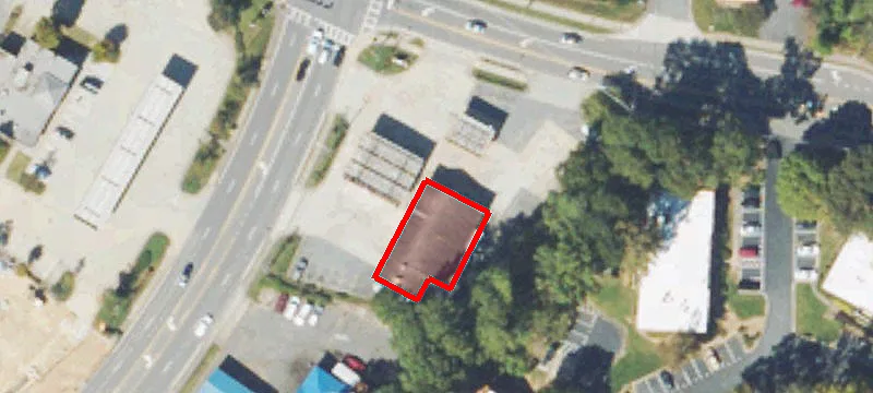 7325 Roswell Rd
