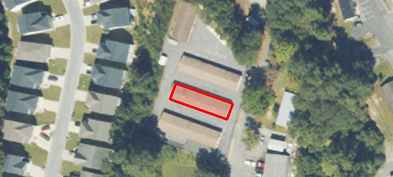 370 Foster Ave