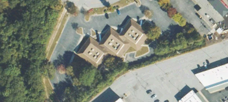 1805 Parke Plz Cir