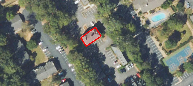 8097 Roswell Rd