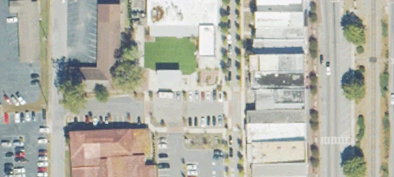 110 Broad St