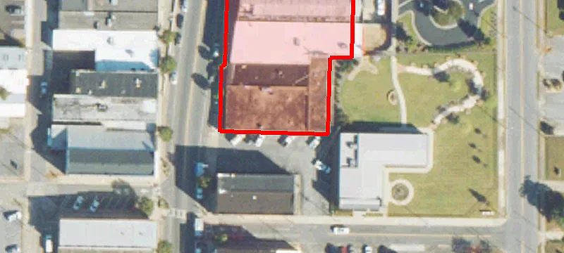 225 Main St
