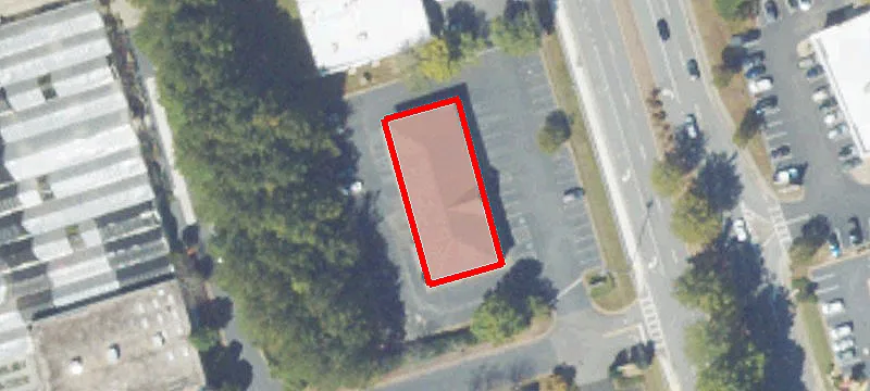 2465 Towne Lk Pkwy