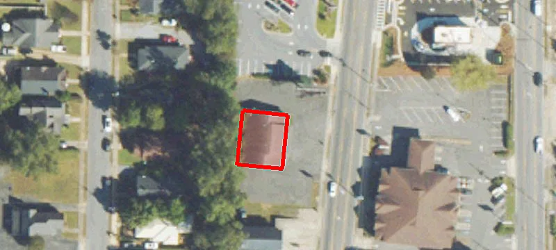 123 Main St
