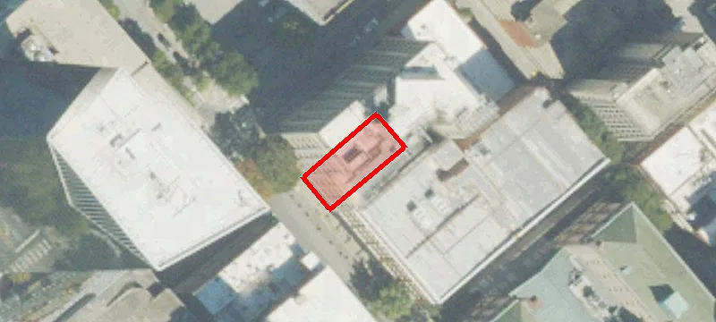 83 Walton NW St