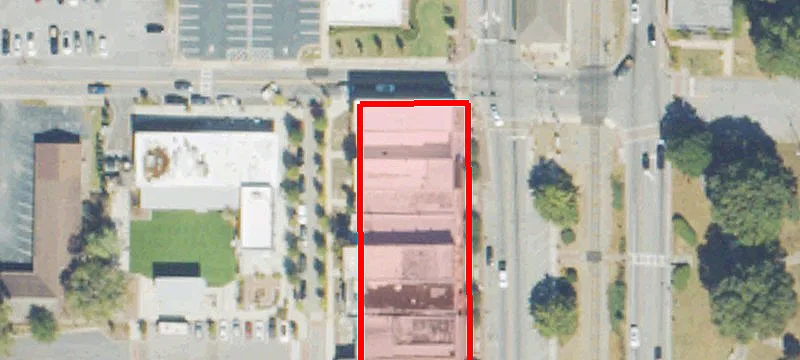 106 Main St