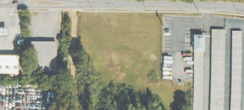2970 Lakewood Ave
