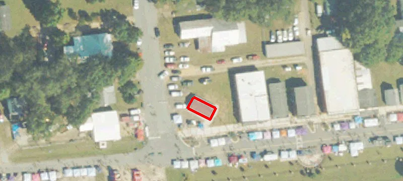 137 Main St