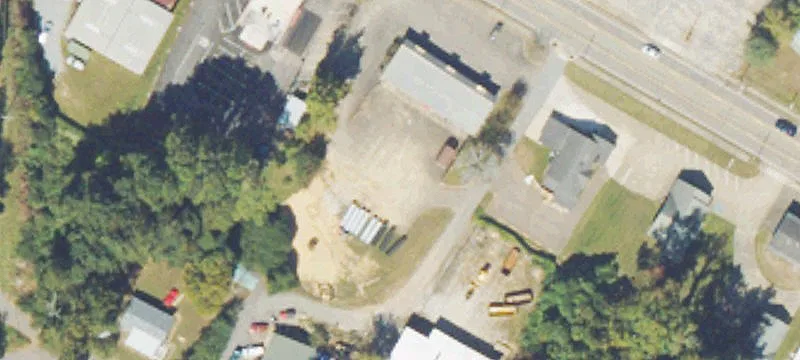 586 Church St