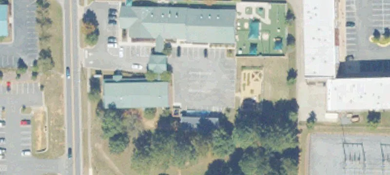 680 Henderson Dr