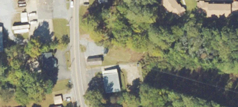 737 Main St