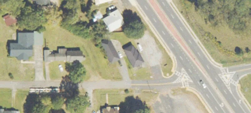 1821 Hwy 19th N