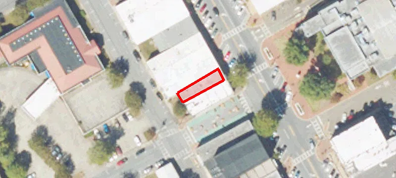 69 Main St