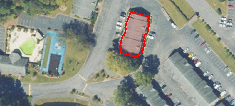 4694 Cowan Rd