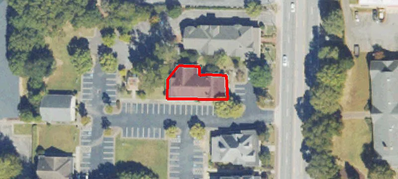 235 Glynn S St