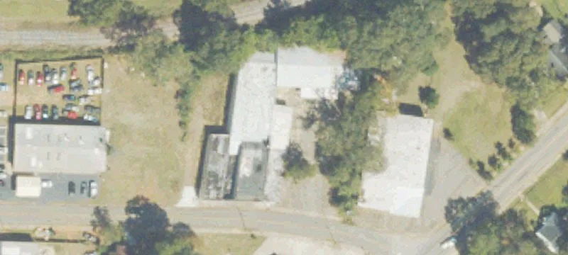 305 Cotton Ave