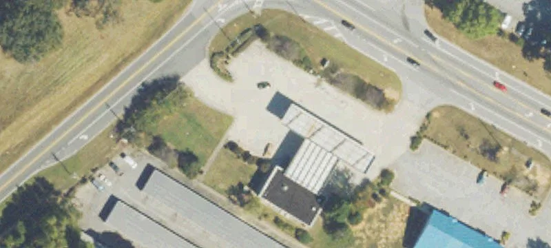 1488 Hwy 92nd N