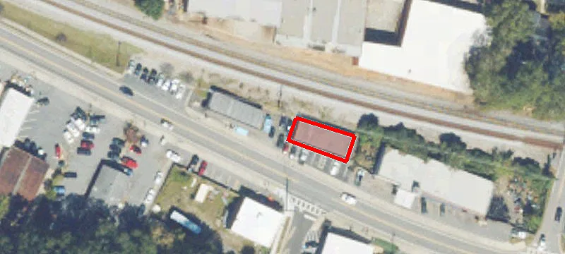 4672 Main St