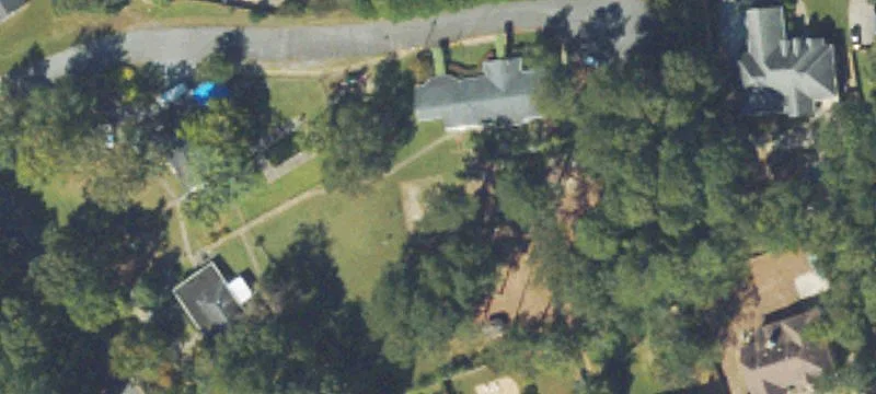 395 Russell SW Dr