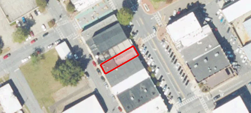 25 Main St