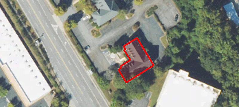 8725 Dunwoody Pl