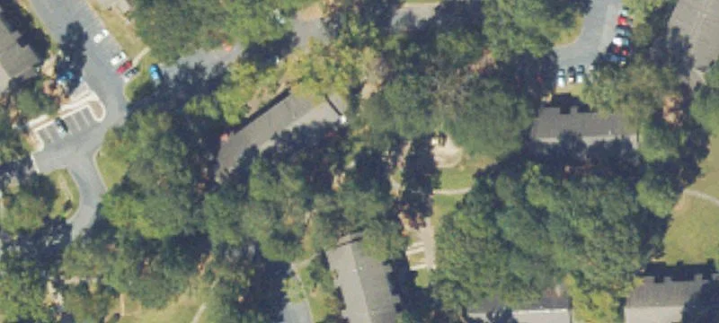 825 Powder Spgs St