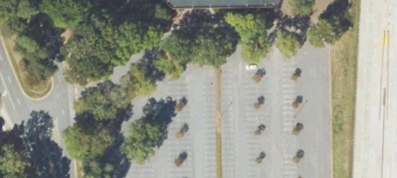 35 Glenlake Pkwy