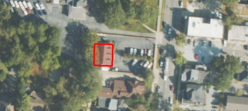 32 Jackson St