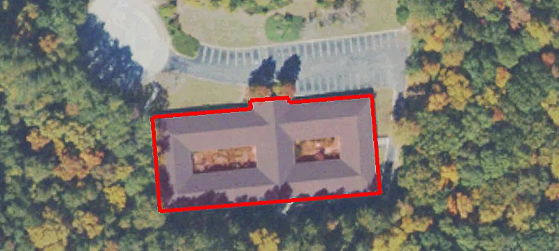 1358 Manchester NE Dr