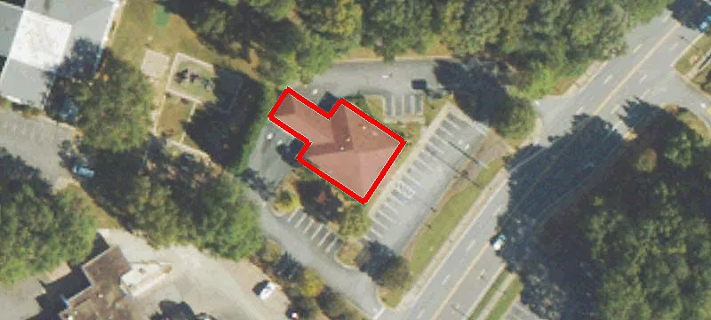 3880 Lavista Rd