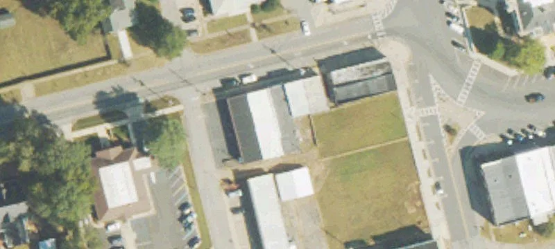 404 Lagrange St