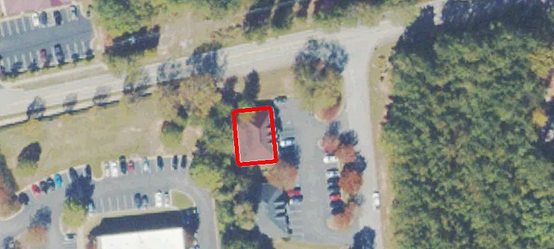 1403 Manchester NE Dr