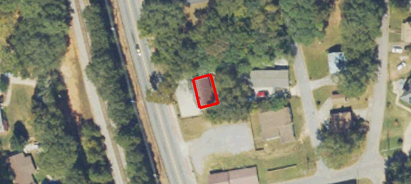 703 Main St