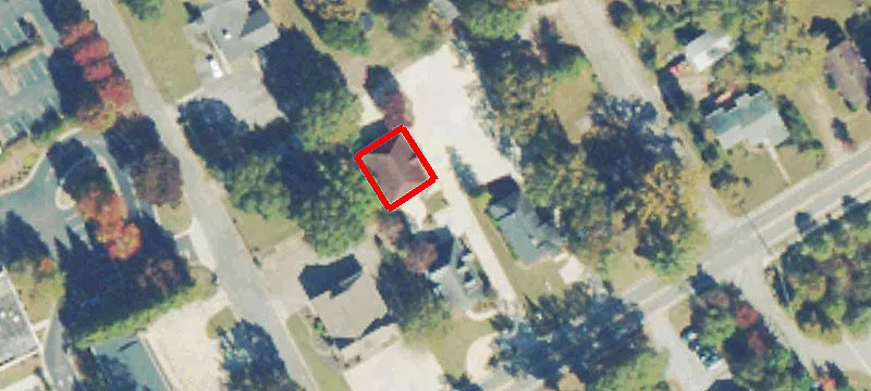 973 Enota NE Ave