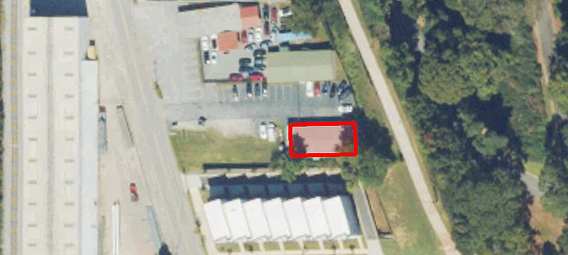 447 Clarendon Ave