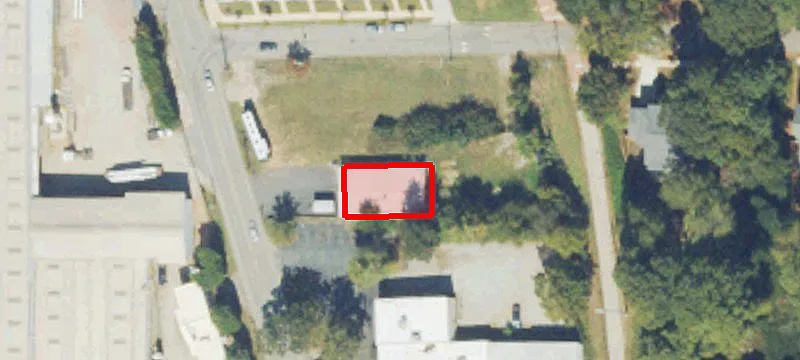 425 Clarendon Ave