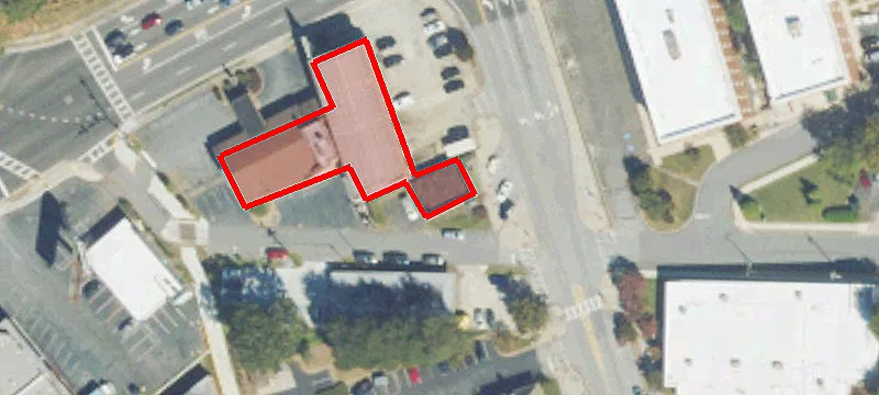 2390 Main St