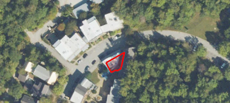 9065 Selborne Ln