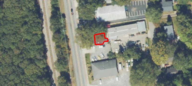 751 Main St
