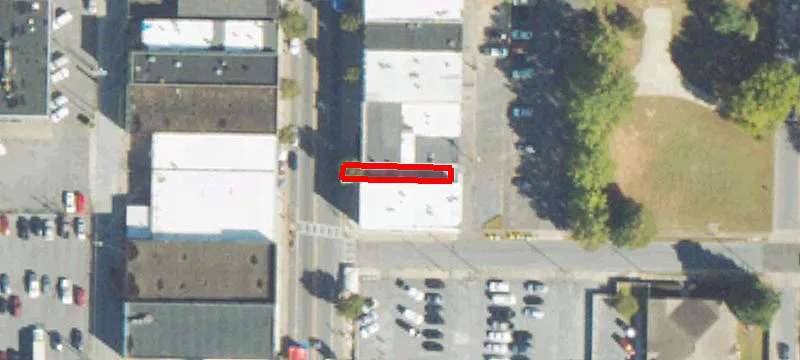 425 Main St