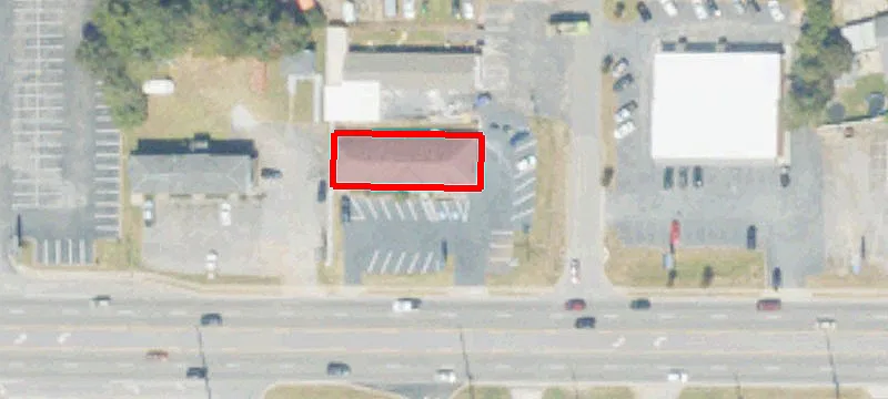 1200 Russell Pkwy