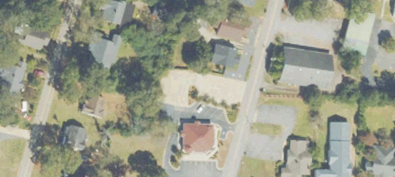 110 Jackson Ave