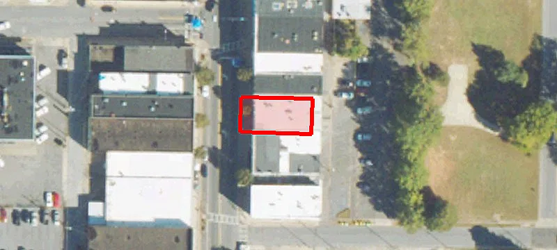 417 Main St